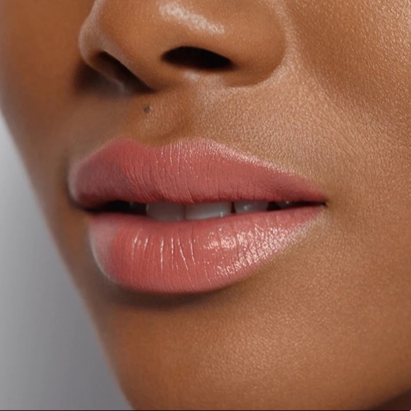 BECCA Ultimate Lipstick Love Sundae 👄 - Picture 2 of 16